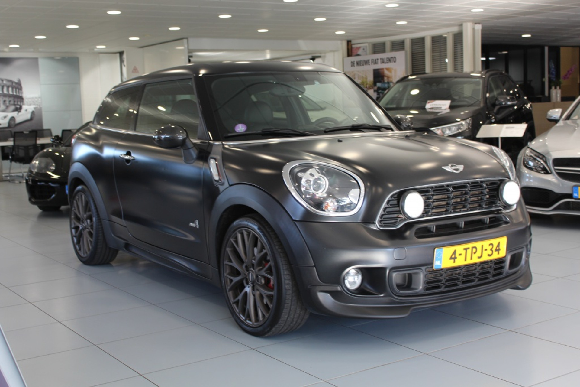 MINI Paceman
