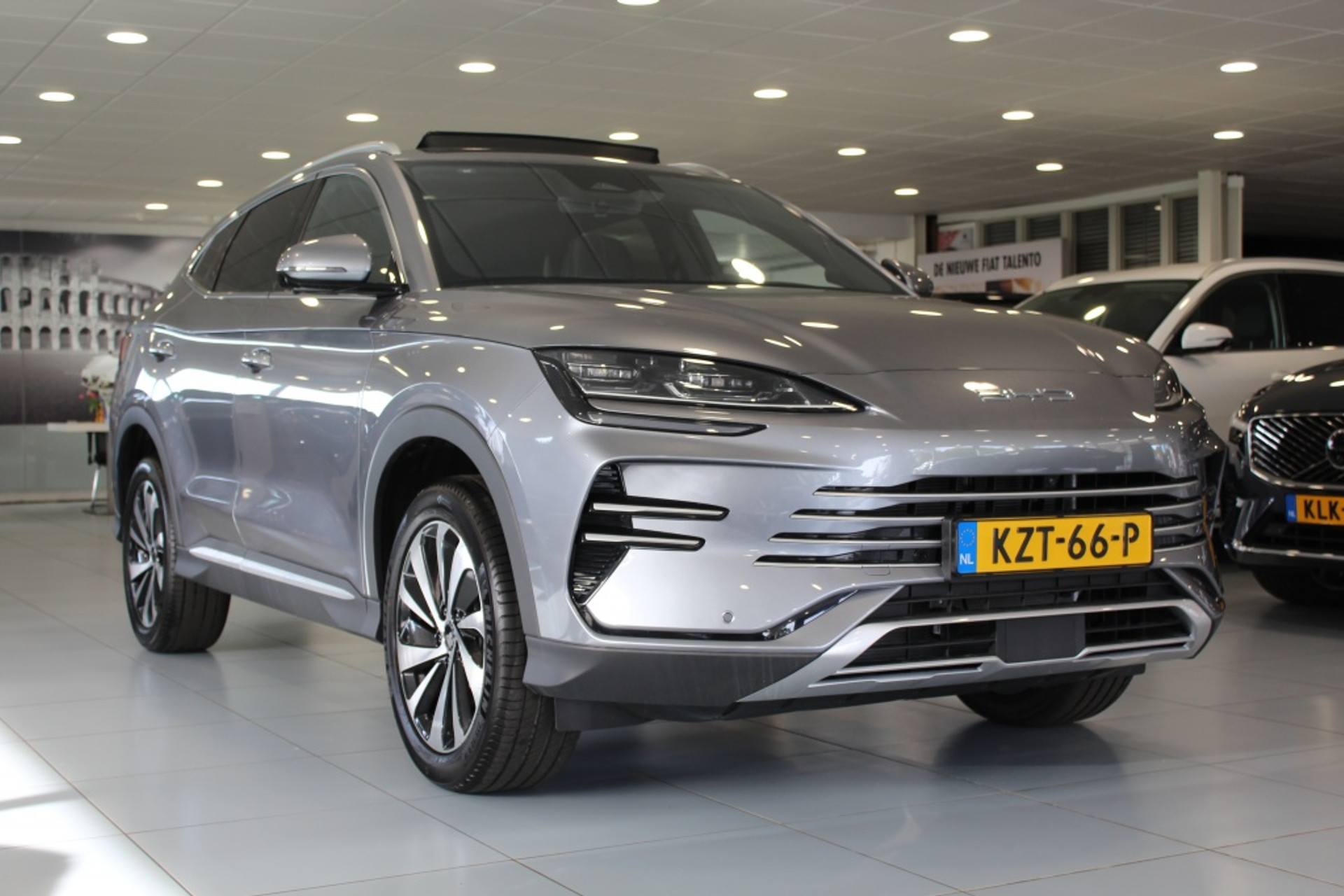 BYD SEAL U